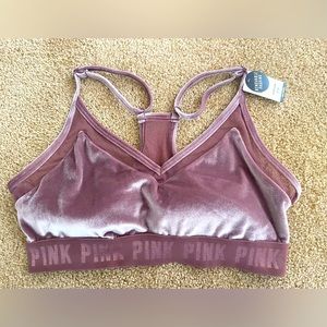 NWT VICTORIAS SECRET PINK ULTIMATE VELVET SPORTS BRA LIGHT SUPPORT size M